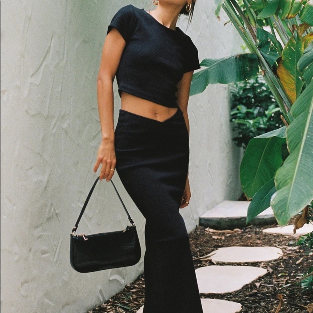 Black princess Polly tee